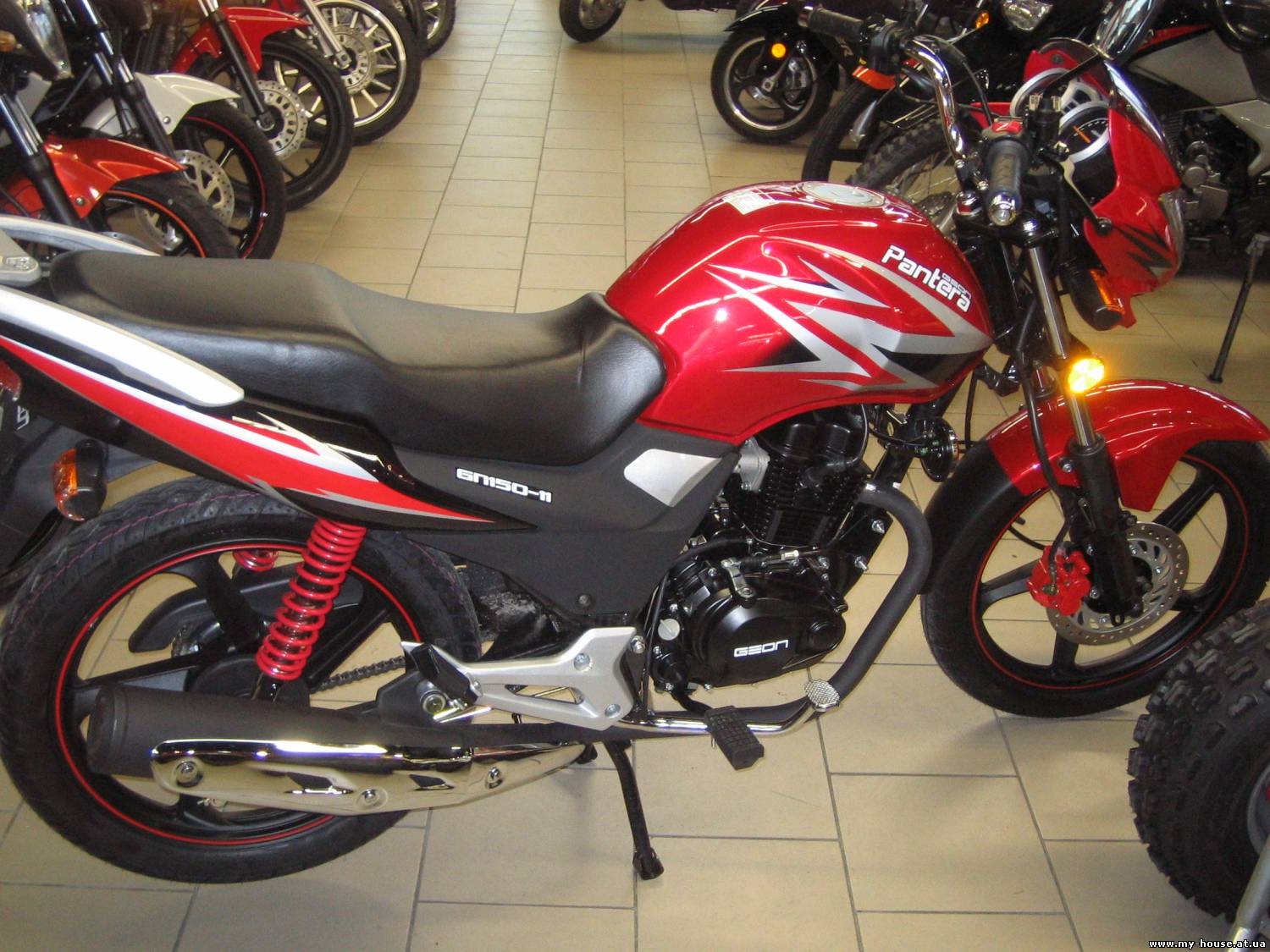 Продам новый мотоцикл GEON Pantera CBF