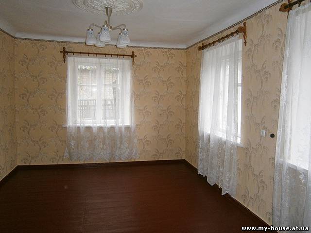 Продажа или обмен квартиры и дома в г. Артемовске на квартиру в г. Донецке