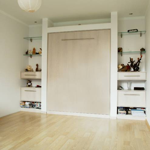 Шкаф-кровать-трансформер для экономии места в Ваших квартирах.