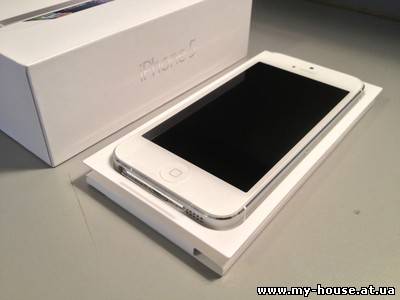 iPhone 5 (original) black/white neverlock от 6000 грн.
