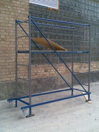 Подмости передвижные