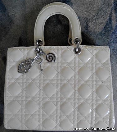 женская белая сумка
