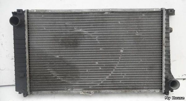 Радиатор BMW 3