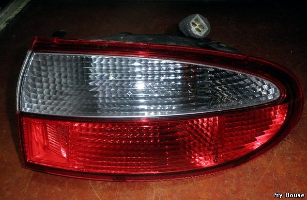 Фонарь задний Daewoo Lanos Hatchback