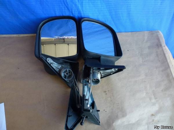 Зеркало заднего вида Renault Rapid