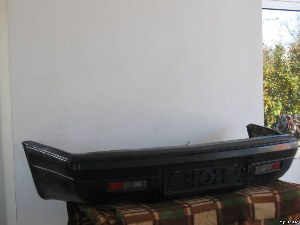 Задний бампер Daewoo Espero.