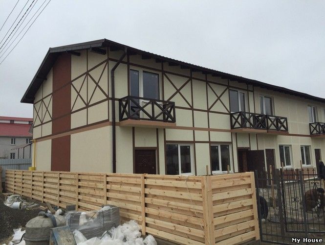 Продам 2-х этажный таунхаус