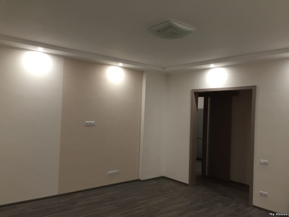 ЖК «Парк-холл Горький» ул. Антоновича, 131