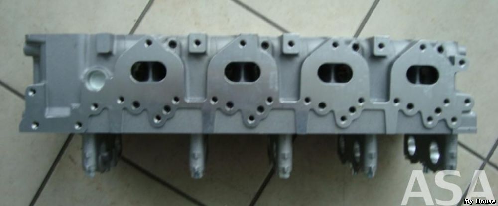 ME204399 Новое Головка цилиндров Mitsubishi Canter 2001 год Луцк