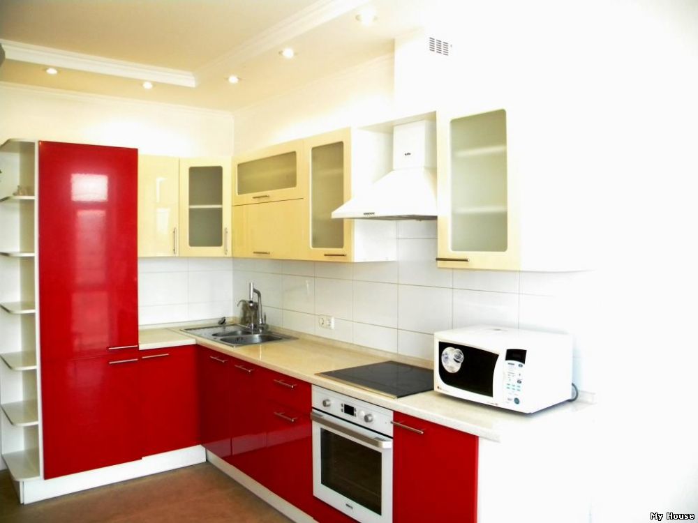 Без комиссии. Продам. Регенераторная 4, ЖК «Комфорт Таун».3 к-студио, 77 м2