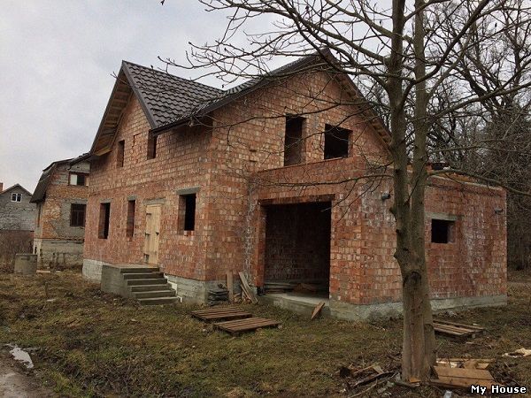 Новий будинок в Трускавці