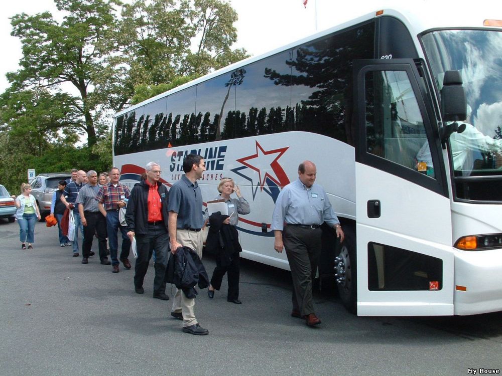 Аренда и заказ автобусов в Одессе от 350 грн. Низкие ЦЕНЫ. СВОЙ автопарк.