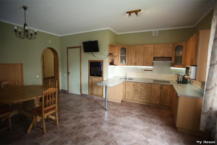 Предлагаем Вашему вниманию дом для большой семьи.