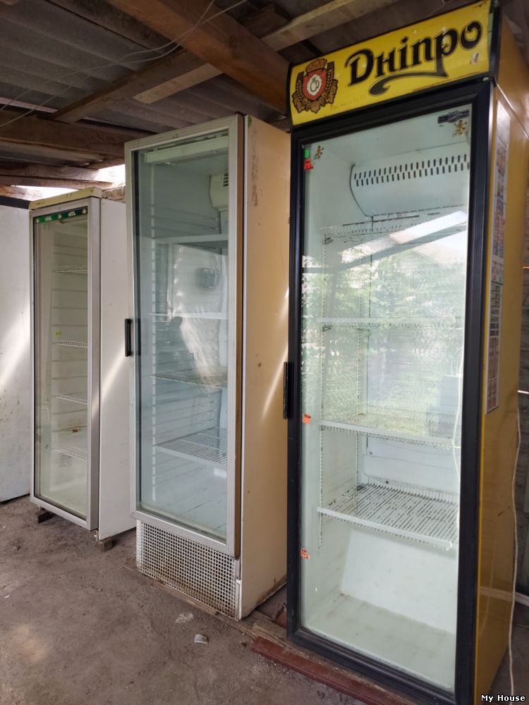 Холодильные витрины шкафы однодверные для напитков б/у Запорожье