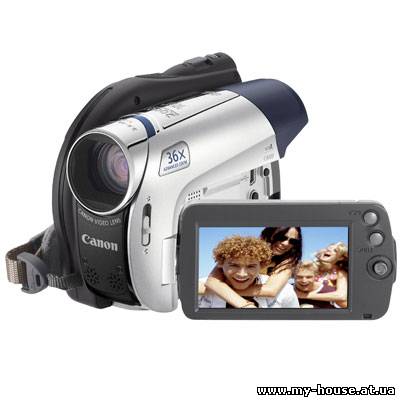 Продаю Видеокамеру Canon DC301