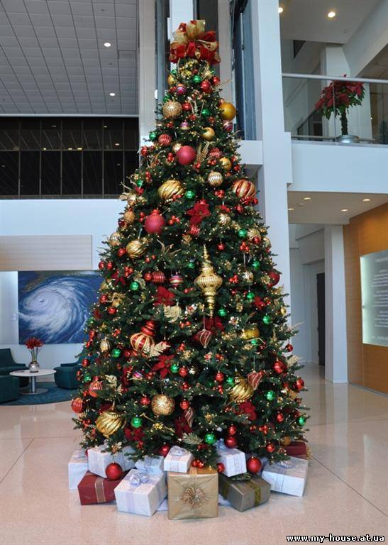 Новогоднее оформление офисов