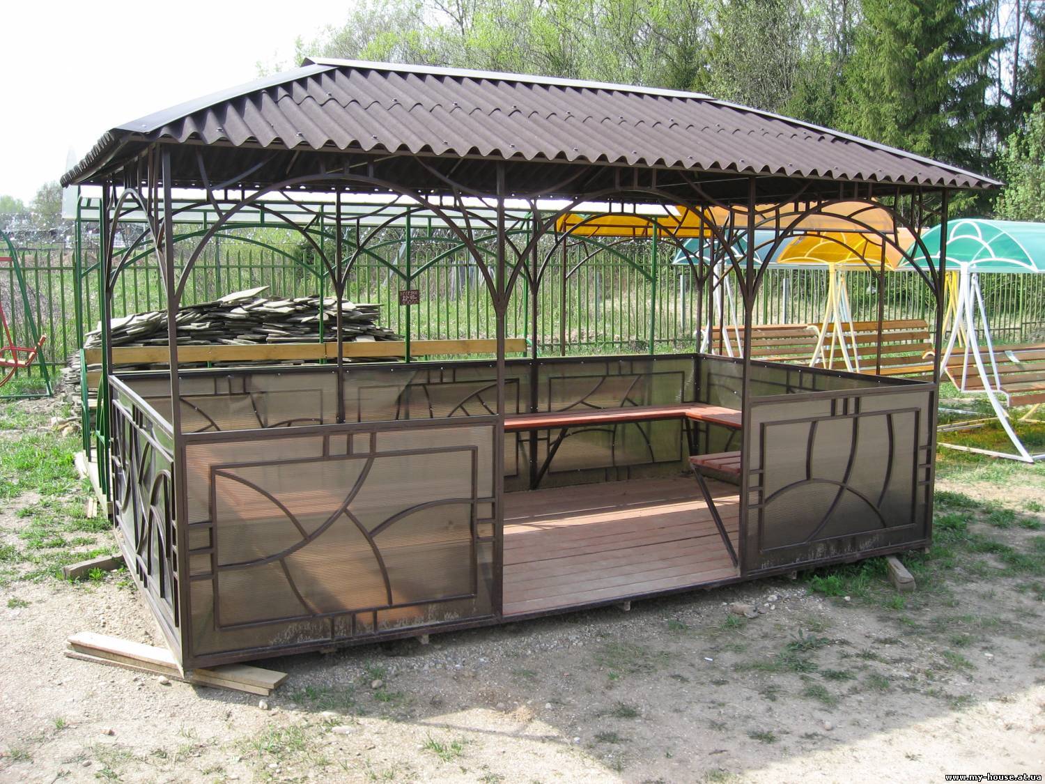 Биседки под заказ;